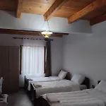 Vellezrit Shkambi Gasthof 3*