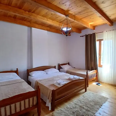 بيت ضيافة Vellezrit Shkambi Gjelaj