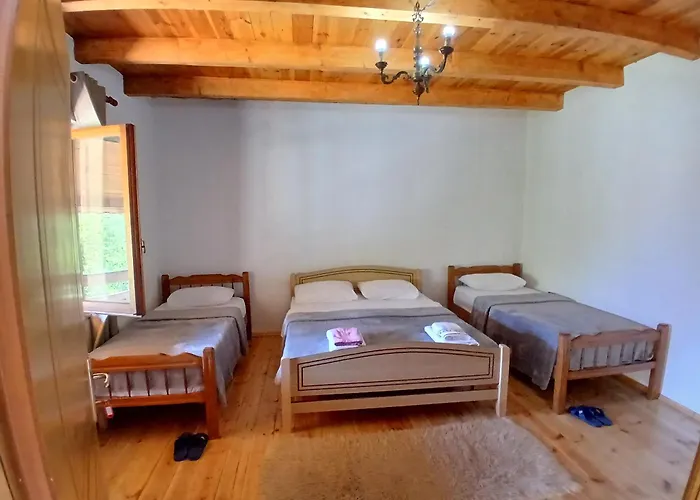 Vellezrit Shkambi Konukevi