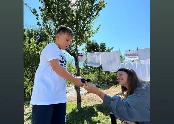 Pensjonat Vellezrit Shkambi