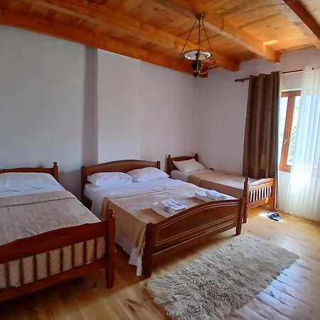 Vellezrit Shkambi Guest house *